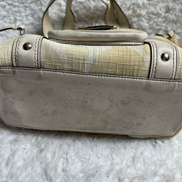 COACH LEGACY SIGNATURE  CREAM &Beige Canvas Tote #7551 leather trims & Straps. - Picture 6 of 16